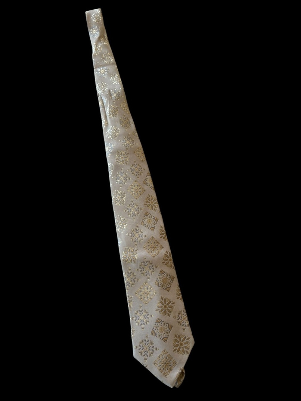 Pronto Uomo Silk Tie Gold Ivory Medallion Pattern Classic Formal